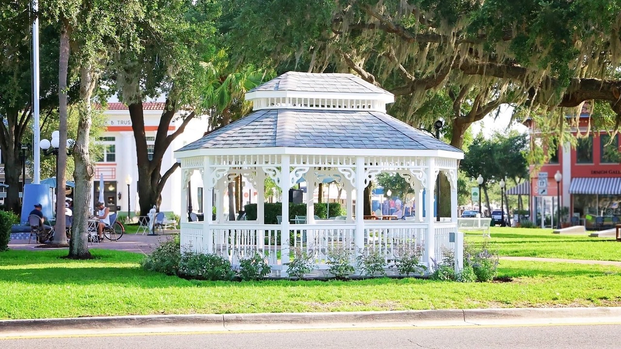 Photo of Others in Sebring