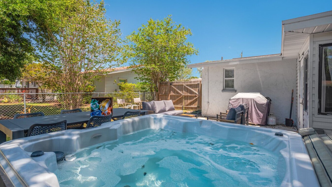 Photo of Patio Balcony in Gulf Gate Estates