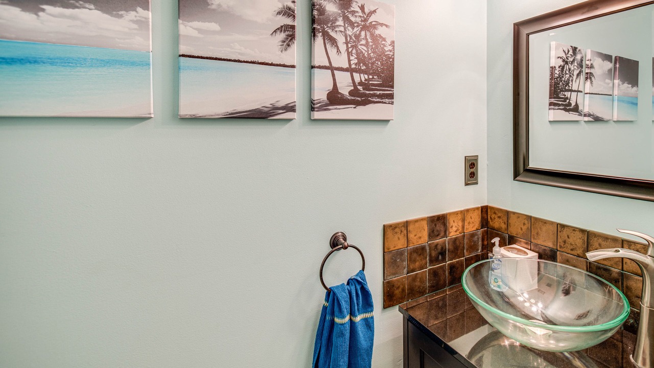 Photo of Bathroom in Biggar