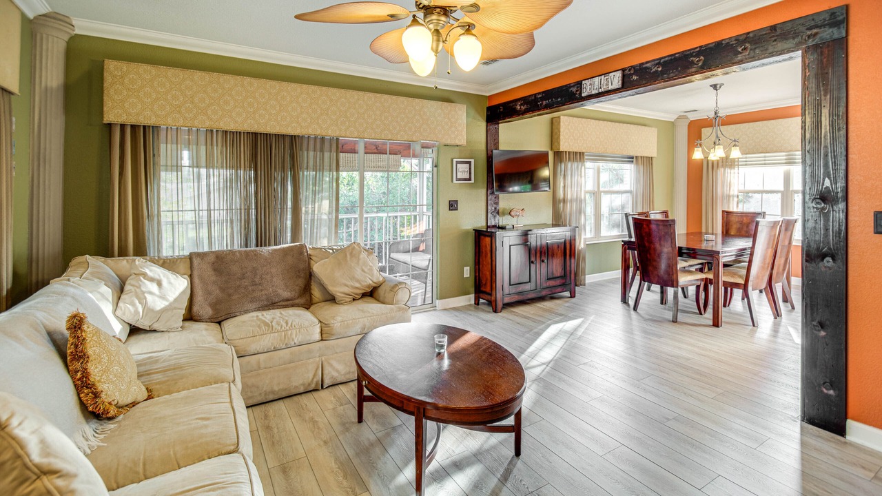 Photo of Livingroom in Biggar
