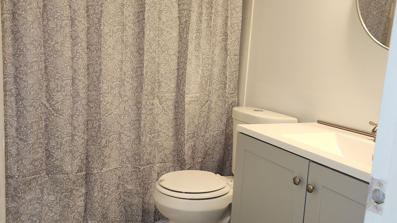 Photo of Bathroom in Laurel