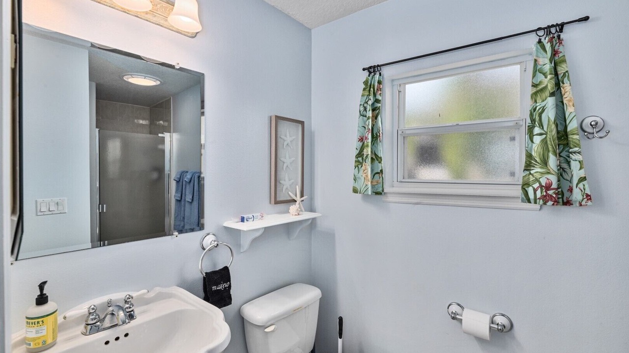 Photo of Bathroom in Historic Downtown Melbourne