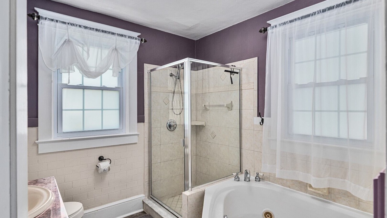 Photo of Bathroom in Historic Downtown Melbourne