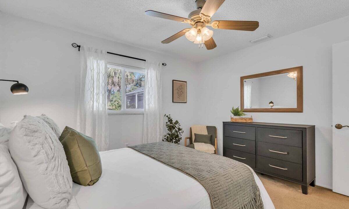 Photo of Bedroom in Sarasota Springs