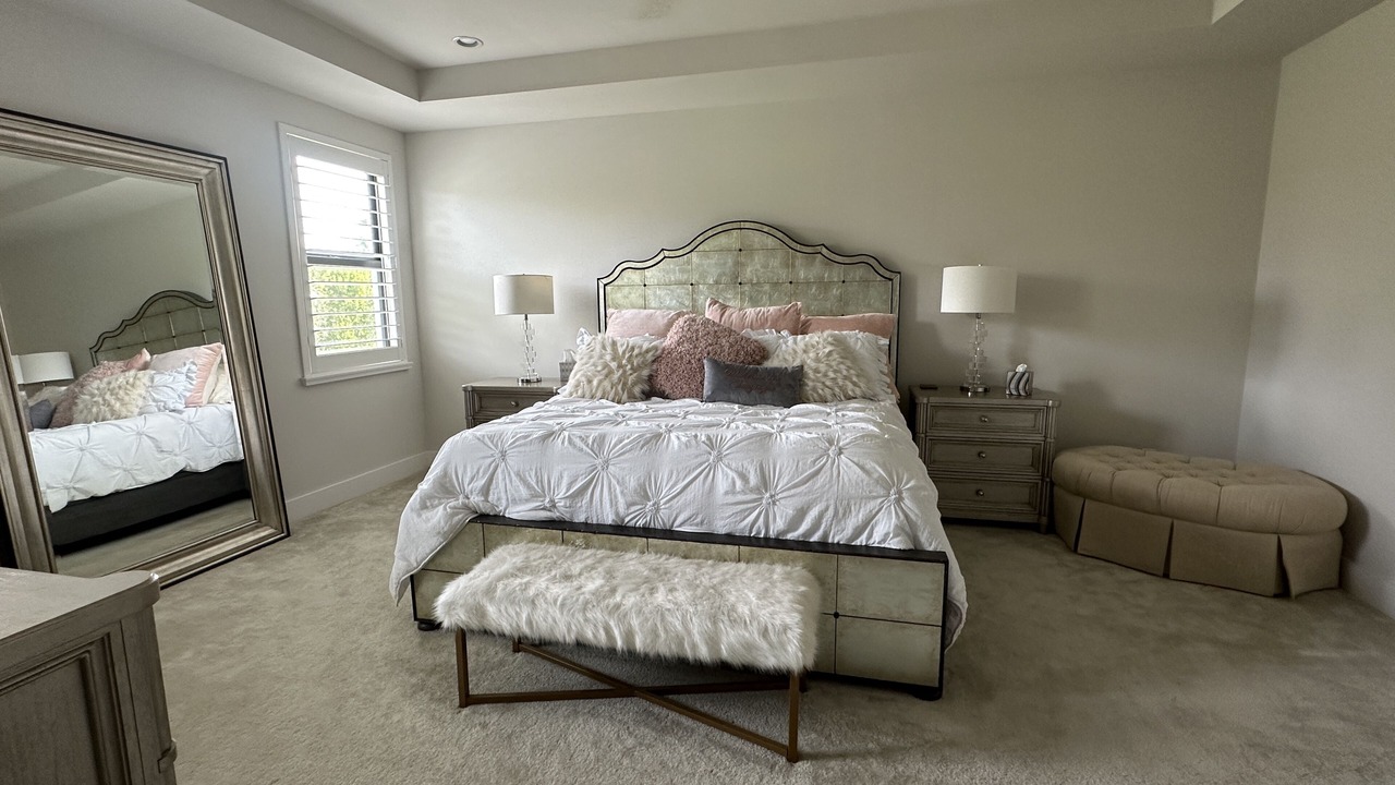 Photo of Bedroom in Central Naples