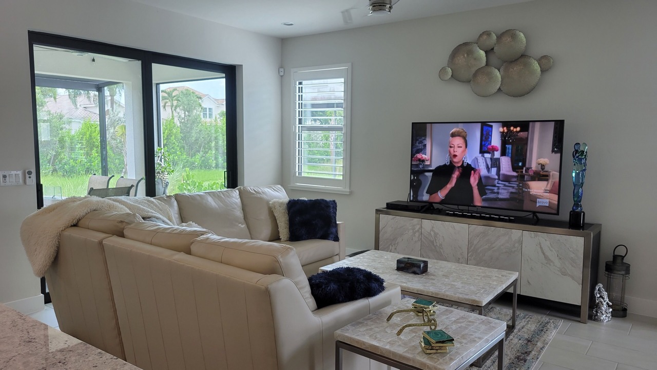 Photo of Livingroom in Central Naples