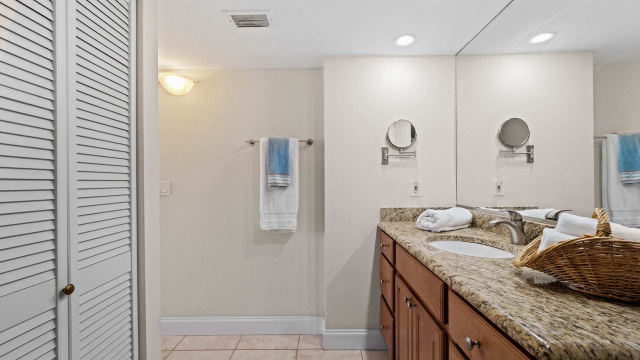 Photo of Bathroom in Siesta Key