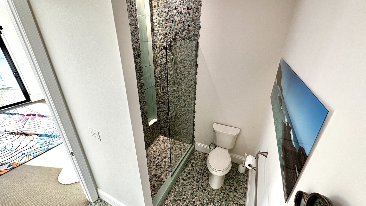 Photo of Bathroom in Oakes Estates