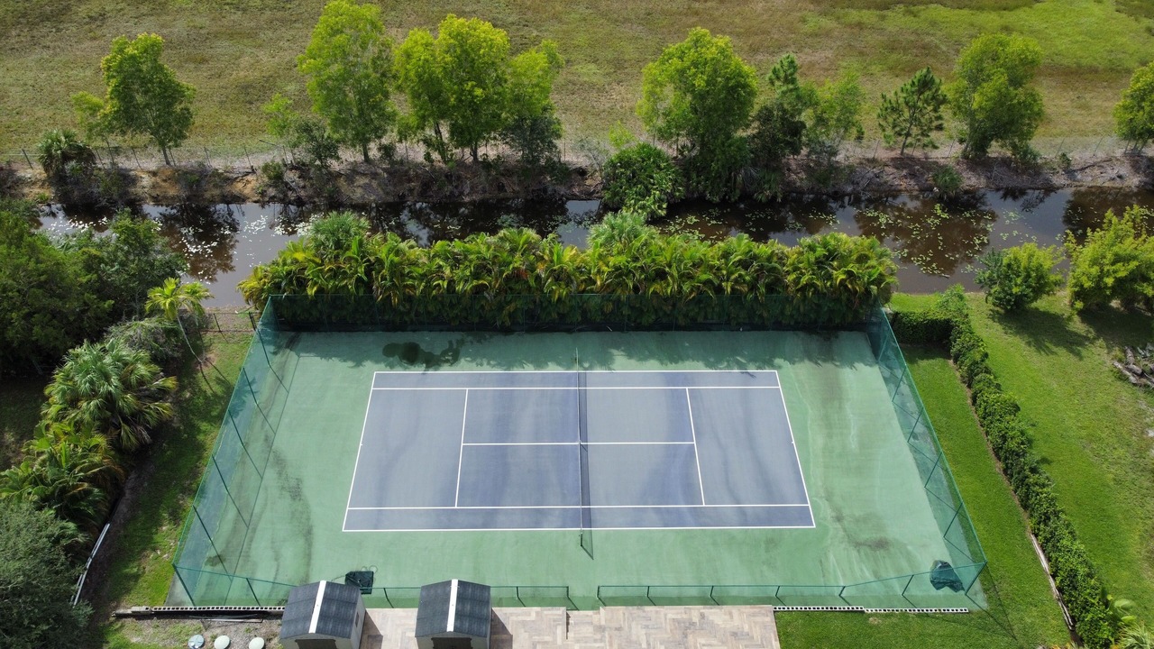 Photo of Others in Oakes Estates