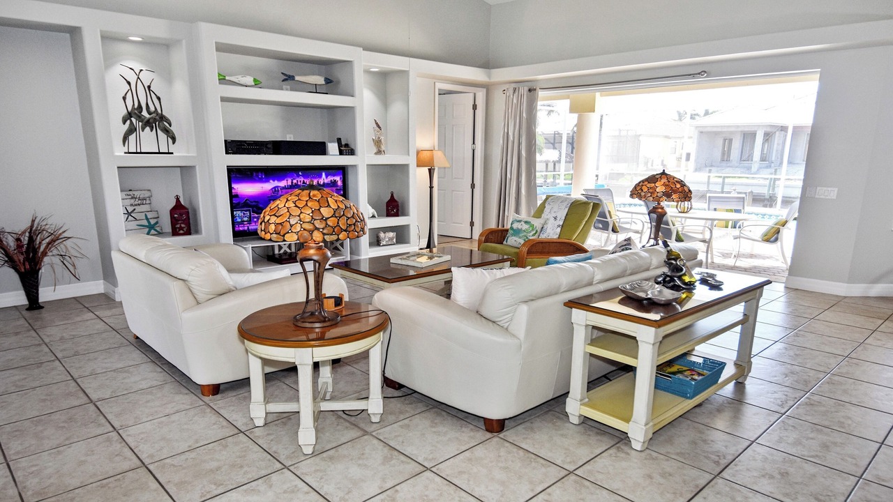 Photo of Bedroom in Yacht Club