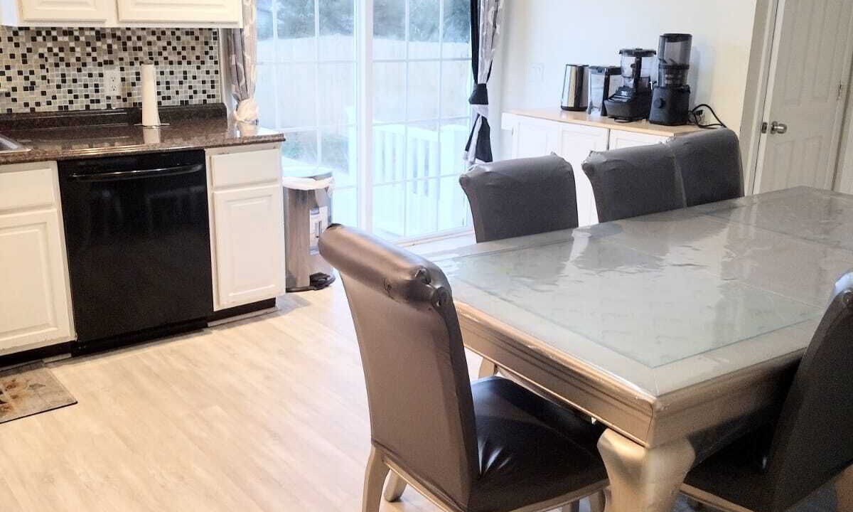 Photo of Kitchen in White Horse