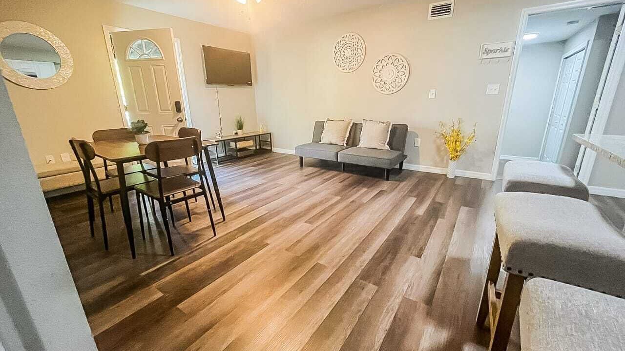 Photo of Livingroom in Nichols