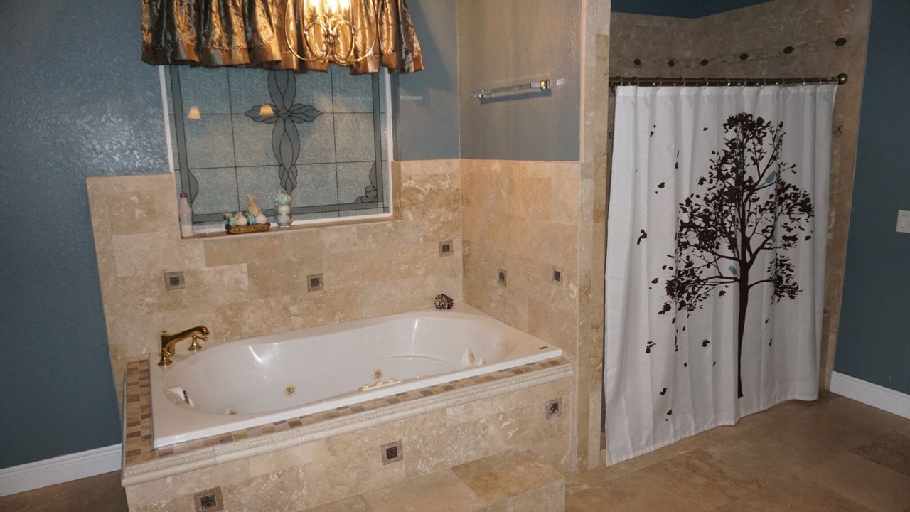 Photo of Bathroom in Haines City