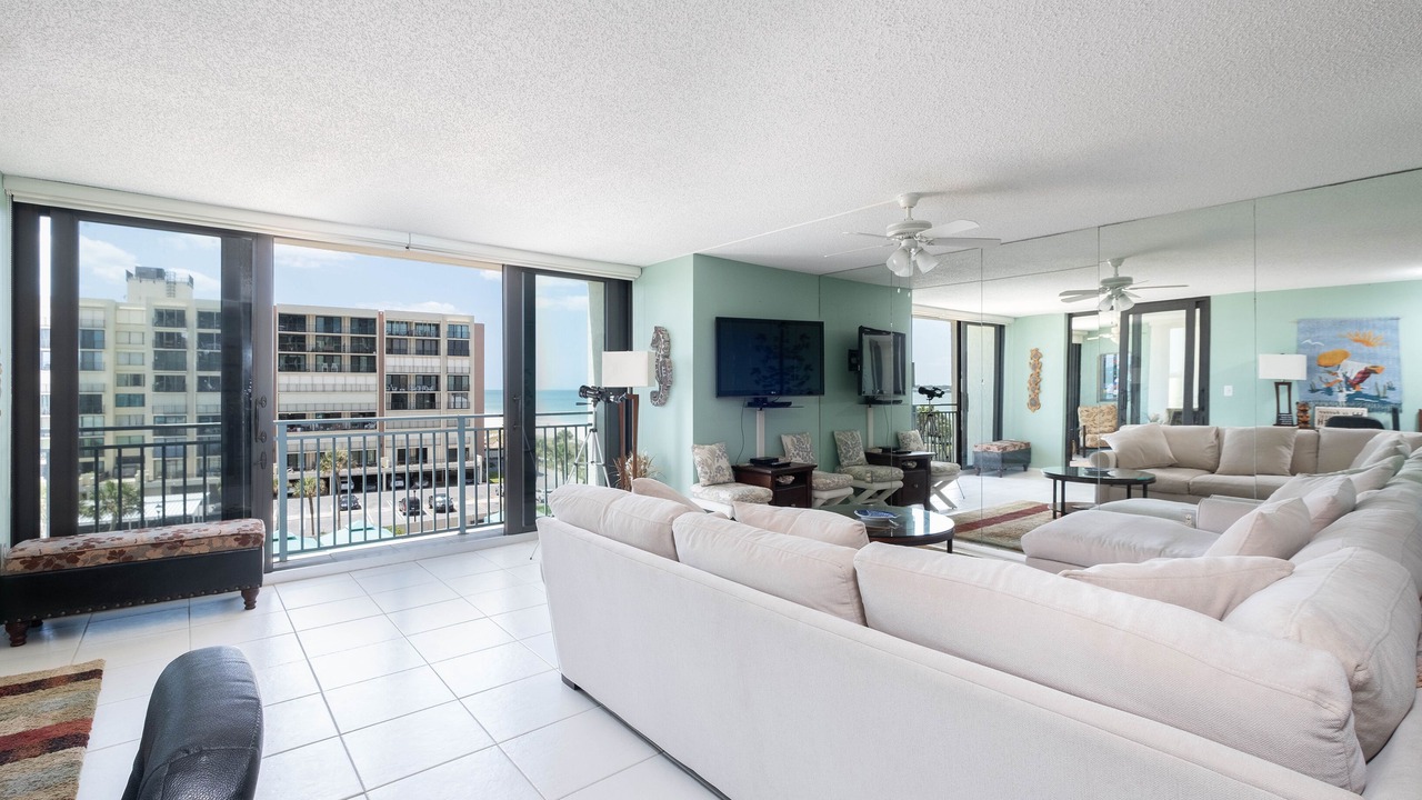Photo of Livingroom in Sand Key