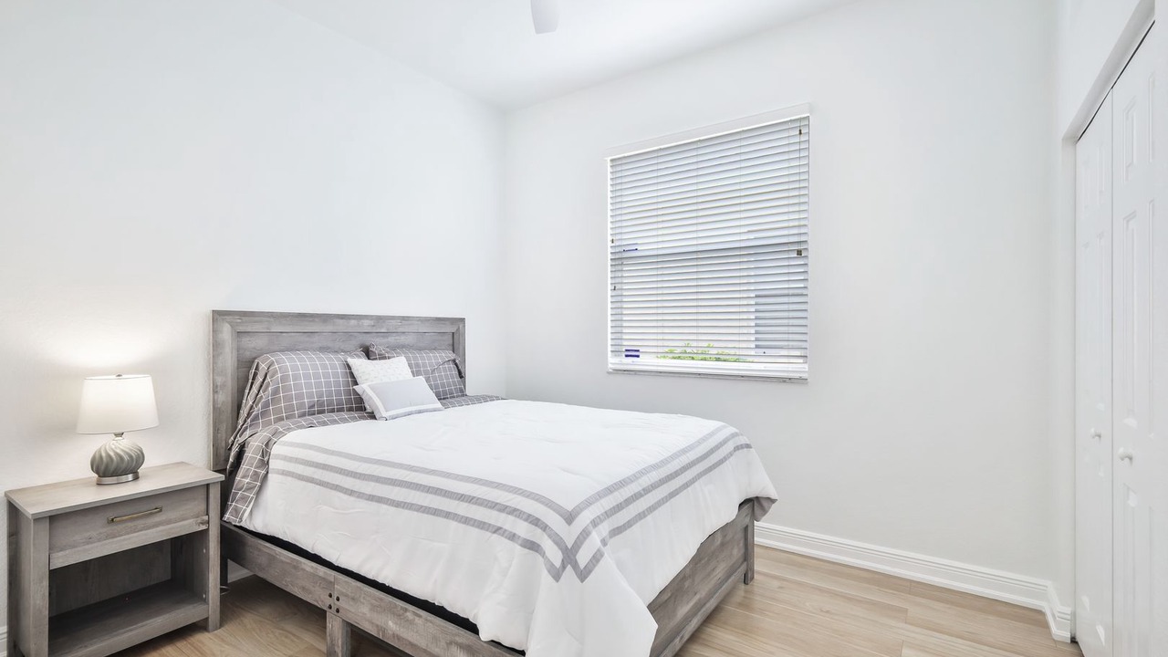 Photo of Bedroom in Naples