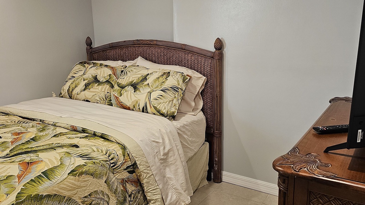 Photo of Bedroom in Hills T P