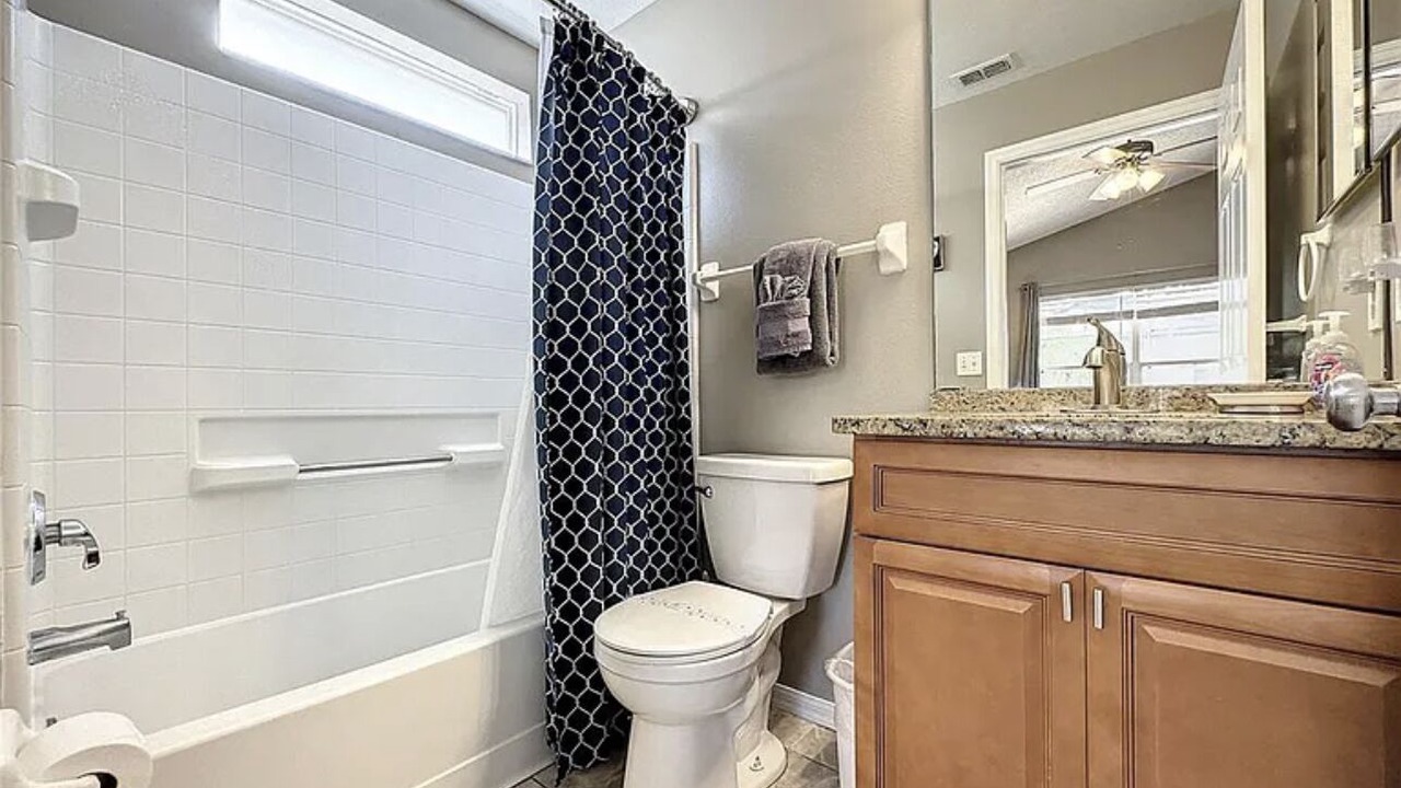 Photo of Bathroom in Haines City