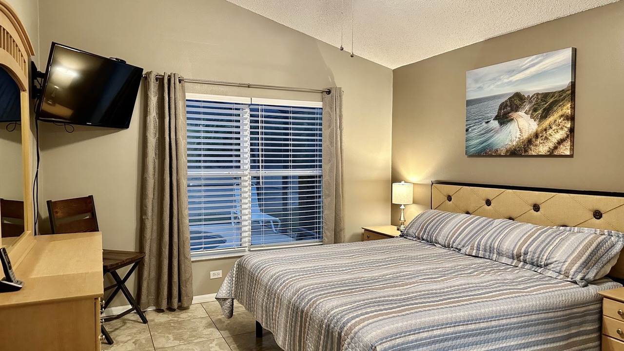 Photo of Bedroom in Haines City