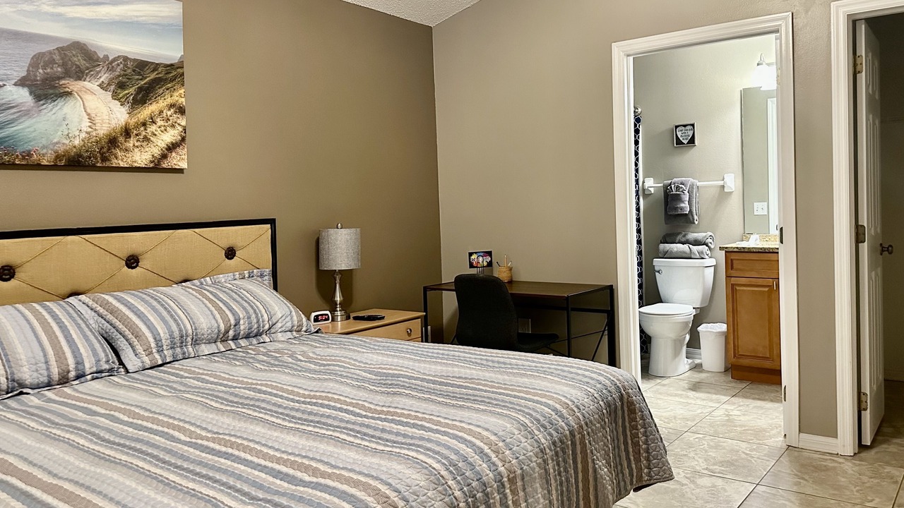 Photo of Bedroom in Haines City
