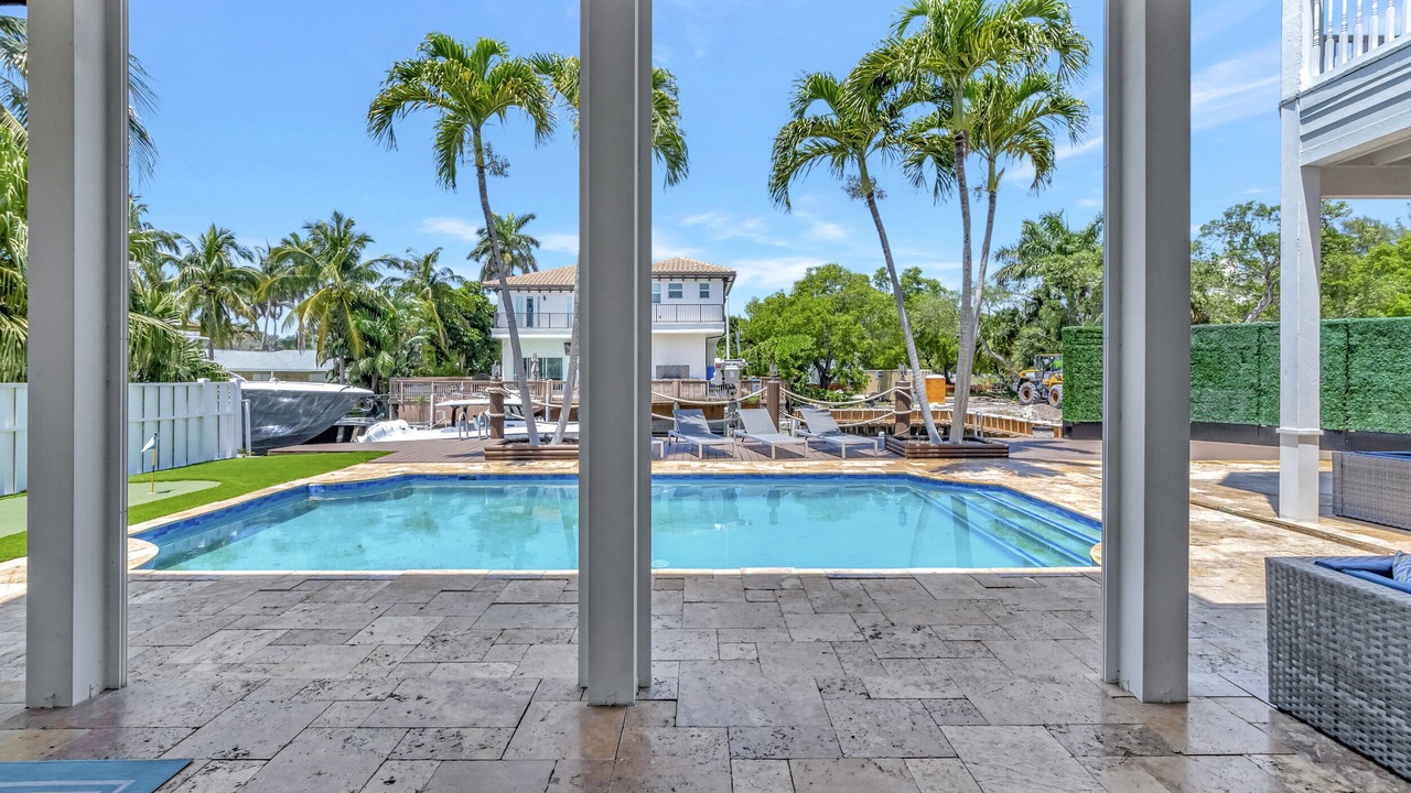 Photo of Outdoor in Tropic Isle