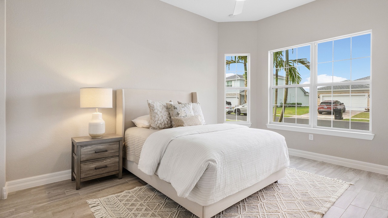 Photo of Bedroom in Lake Worth