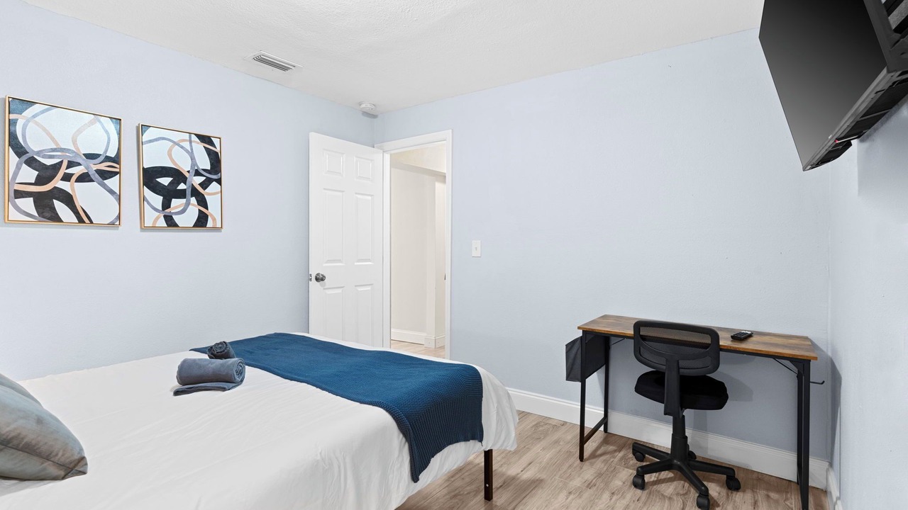 Photo of Bedroom in East Tampa