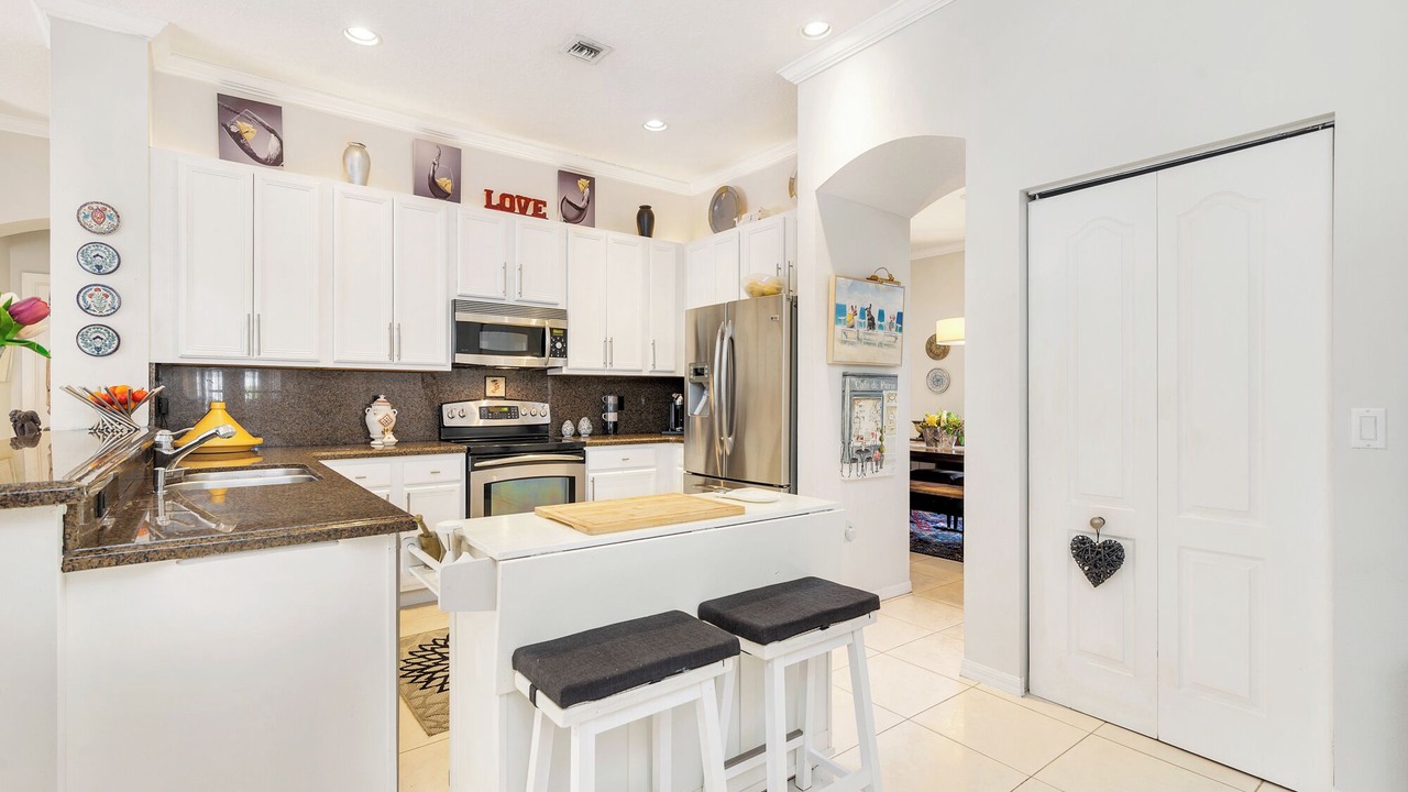 Photo of Kitchen in Lake Ida Shores