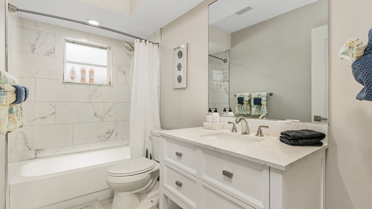 Photo of Bathroom in Central Naples