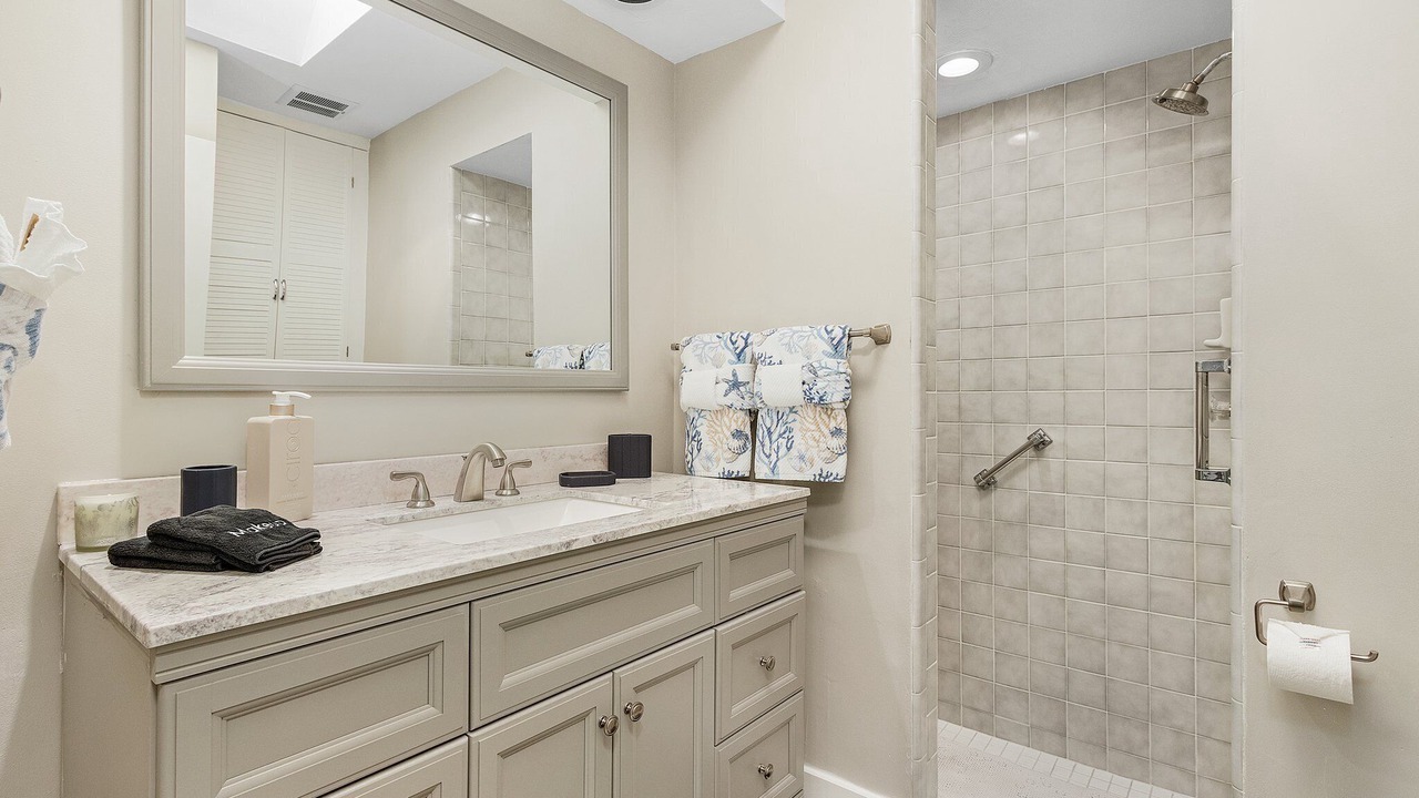Photo of Bathroom in Central Naples