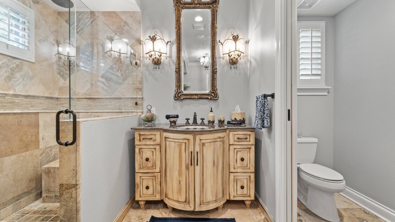 Photo of Bathroom in Seminole