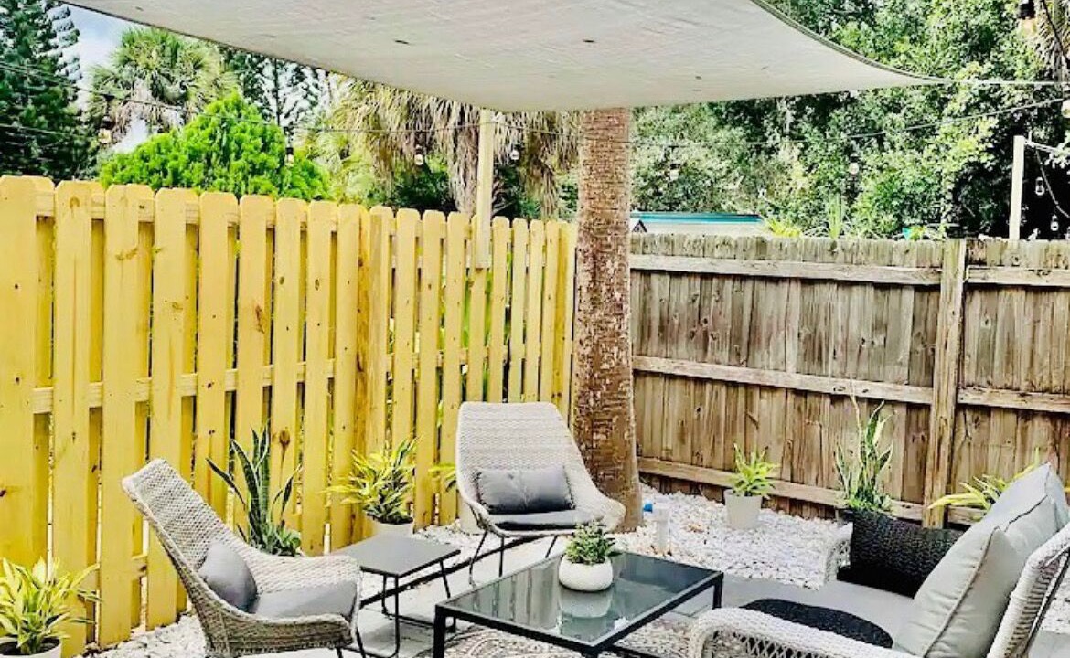 Photo of Patio Balcony in Tropic
