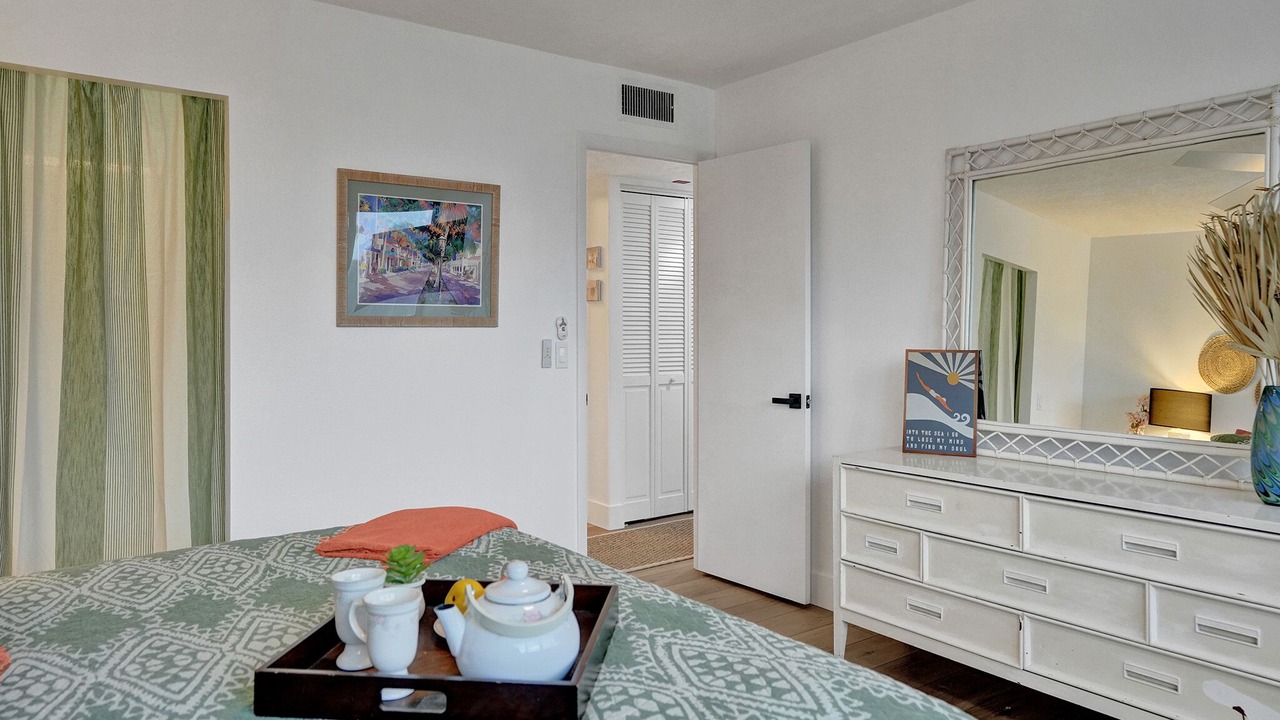 Photo of Bedroom in Palm Beach Shores