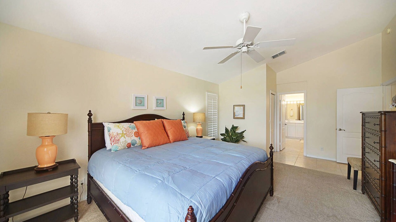 Photo of Bedroom in Central Naples