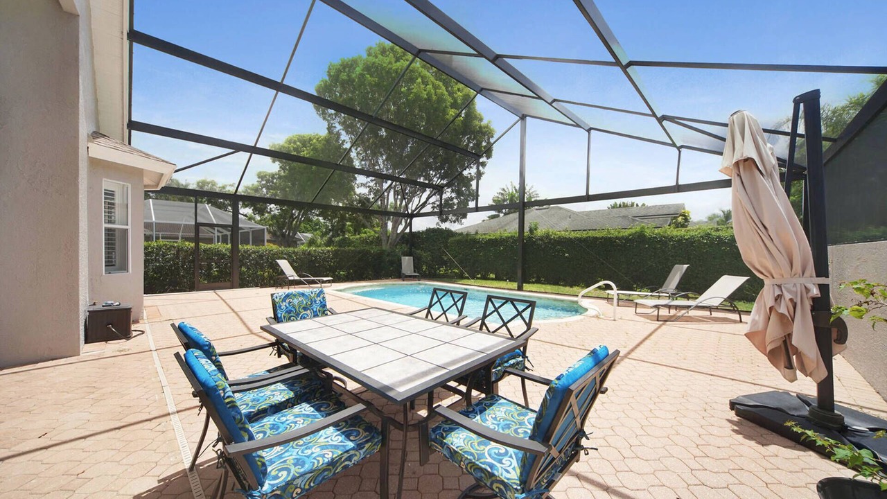 Photo of Outdoor in Central Naples