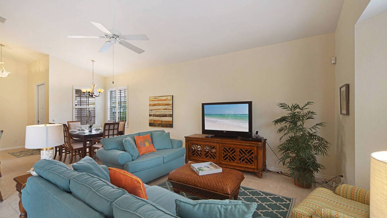 Photo of Livingroom in Central Naples