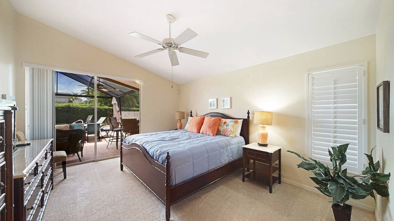 Photo of Bedroom in Central Naples