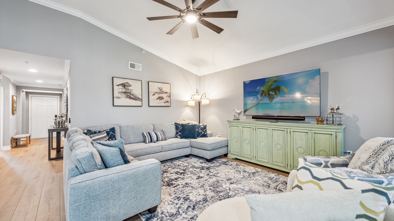 Photo of Livingroom in Tarpon Bay