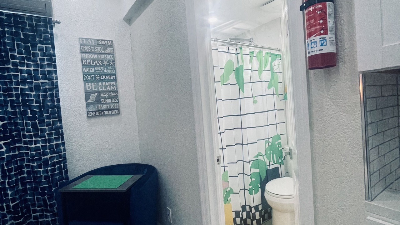 Photo of Bathroom in Sunrise