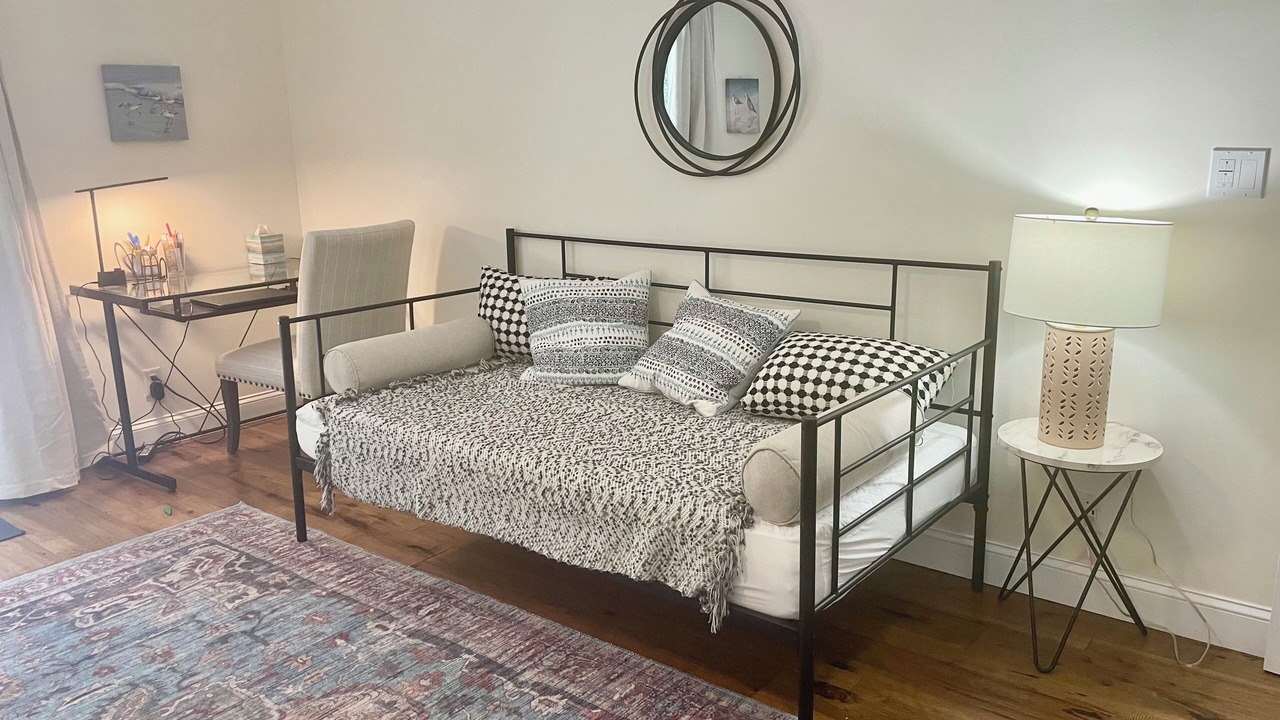 Photo of Bedroom in Jupiter Farms
