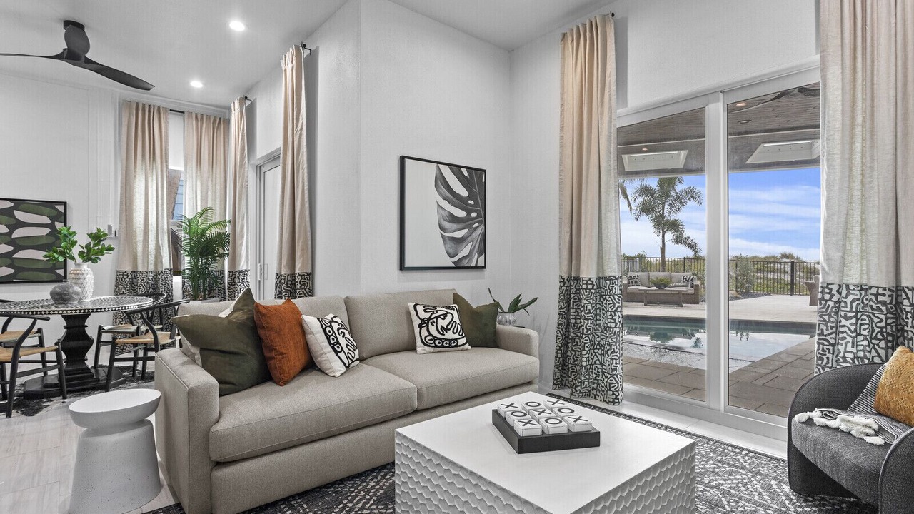 Photo of Livingroom in Redington Shores
