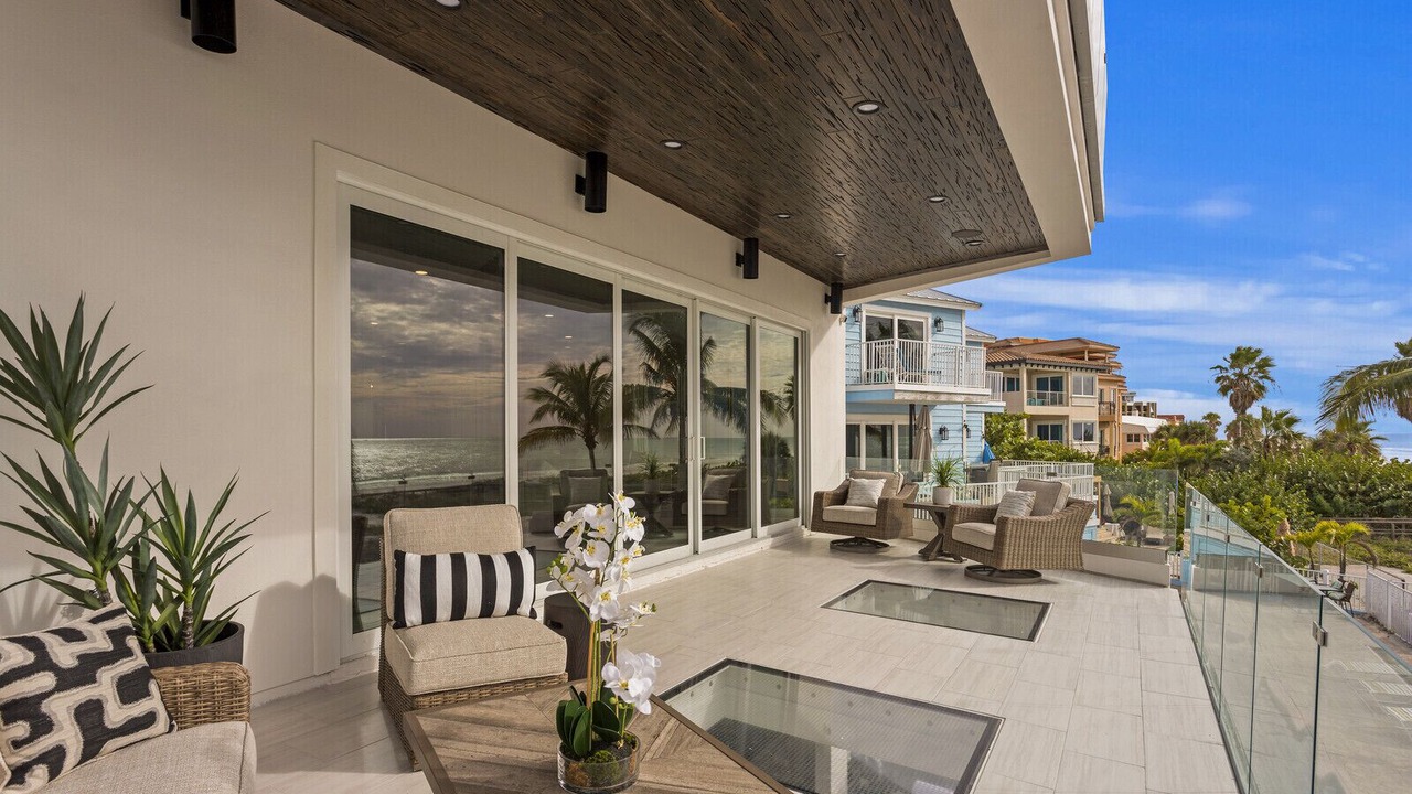 Photo of Patio Balcony in Redington Shores