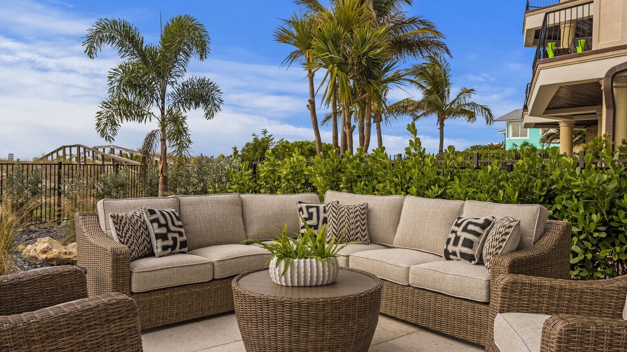 Photo of Patio Balcony in Redington Shores