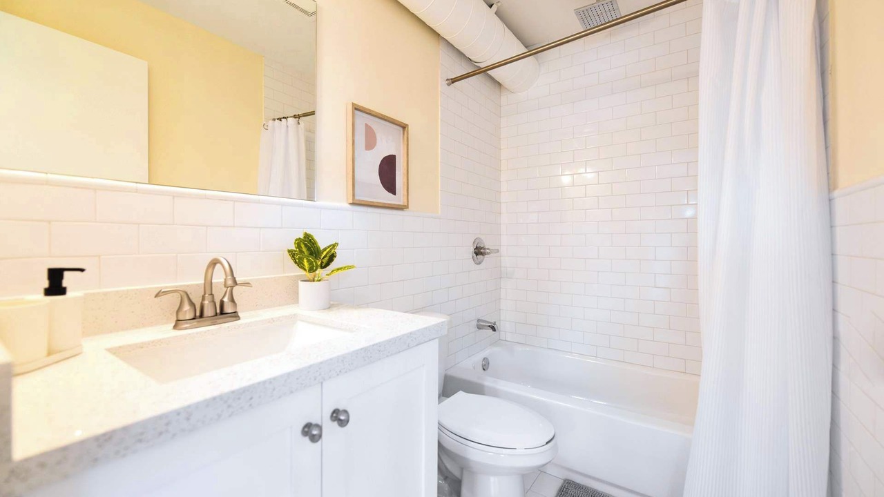 Photo of Bathroom in Northeast Miami