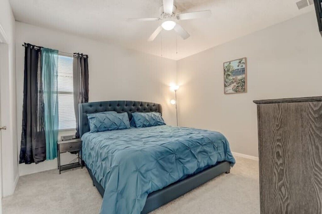 Photo of Bedroom in Davenport
