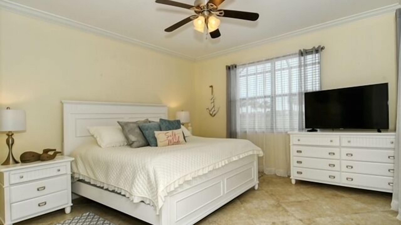 Photo of Bedroom in Bradenton