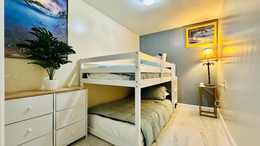 Photo of Bedroom in Iona