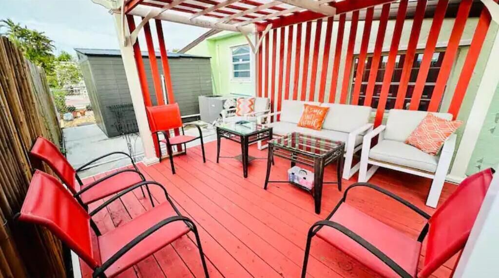 Photo of Patio Balcony in Iona