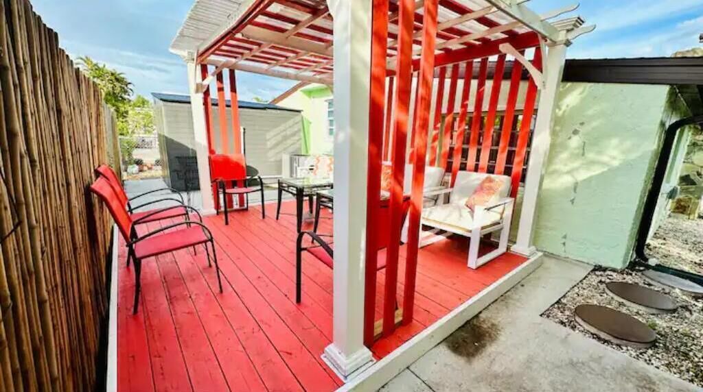 Photo of Patio Balcony in Iona