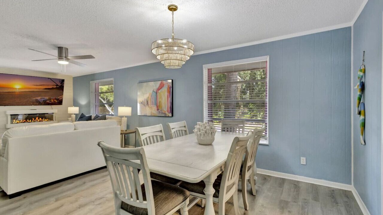 Photo of Others in Indian River Estates