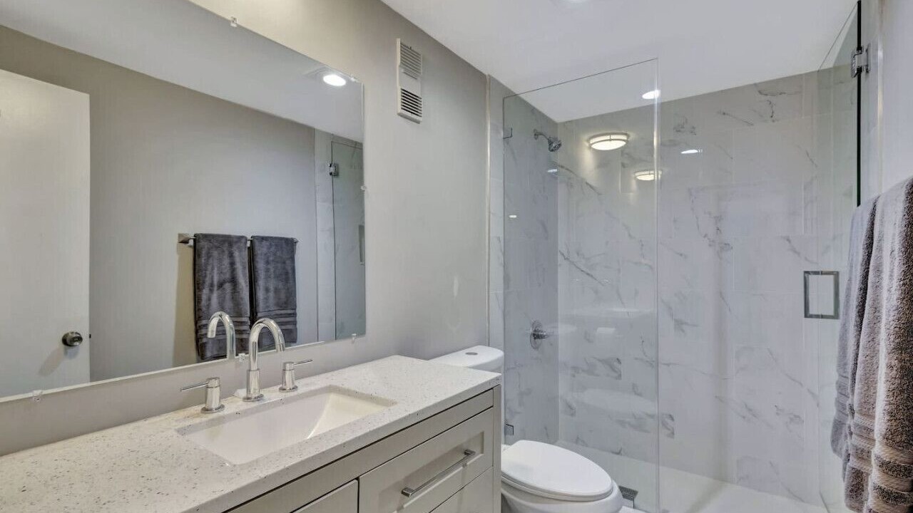Photo of Bathroom in Indian River Estates